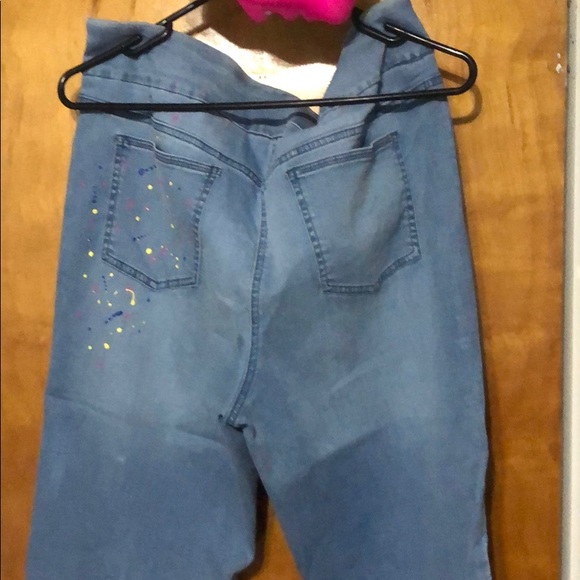 Westbound Capris - Picture 5 of 6